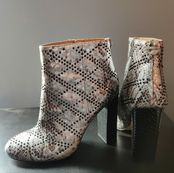 Calvin Klein studded heel boots - Jamine - Picture 4 of 9